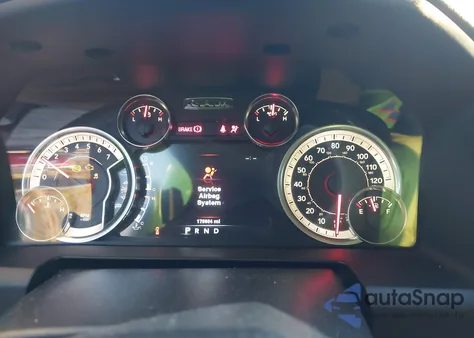 2015 Ram 1500 Express z USA, uszkodzony, nr VIN 3C6JR6AT4FG665677